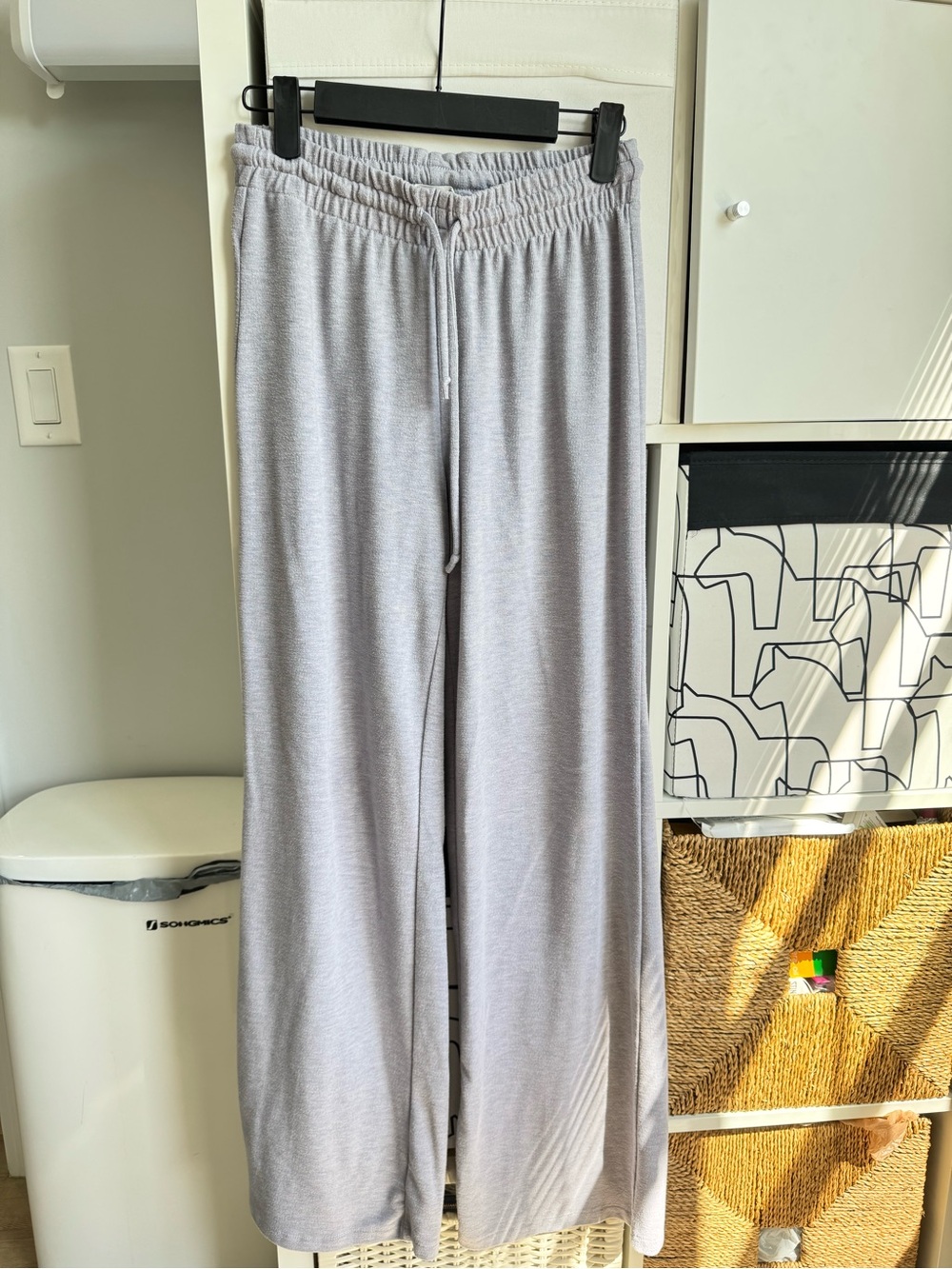 Aritzia Recharge Pants Purple